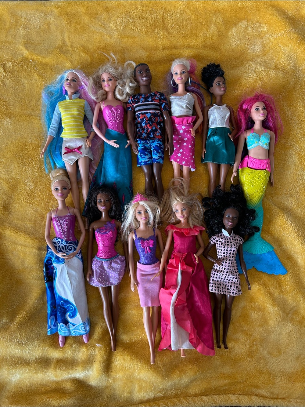 Lot Of 11 Dressed Barbie Ken Dolls For Customization Or Play Modern Mattel